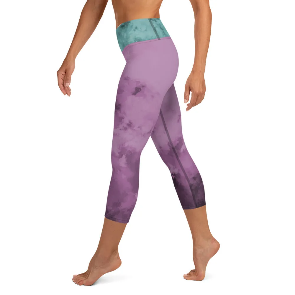 Blue Abstract Yoga Capri Leggings, Patterned Women's Capris Tights-Made in USA/EU/MX