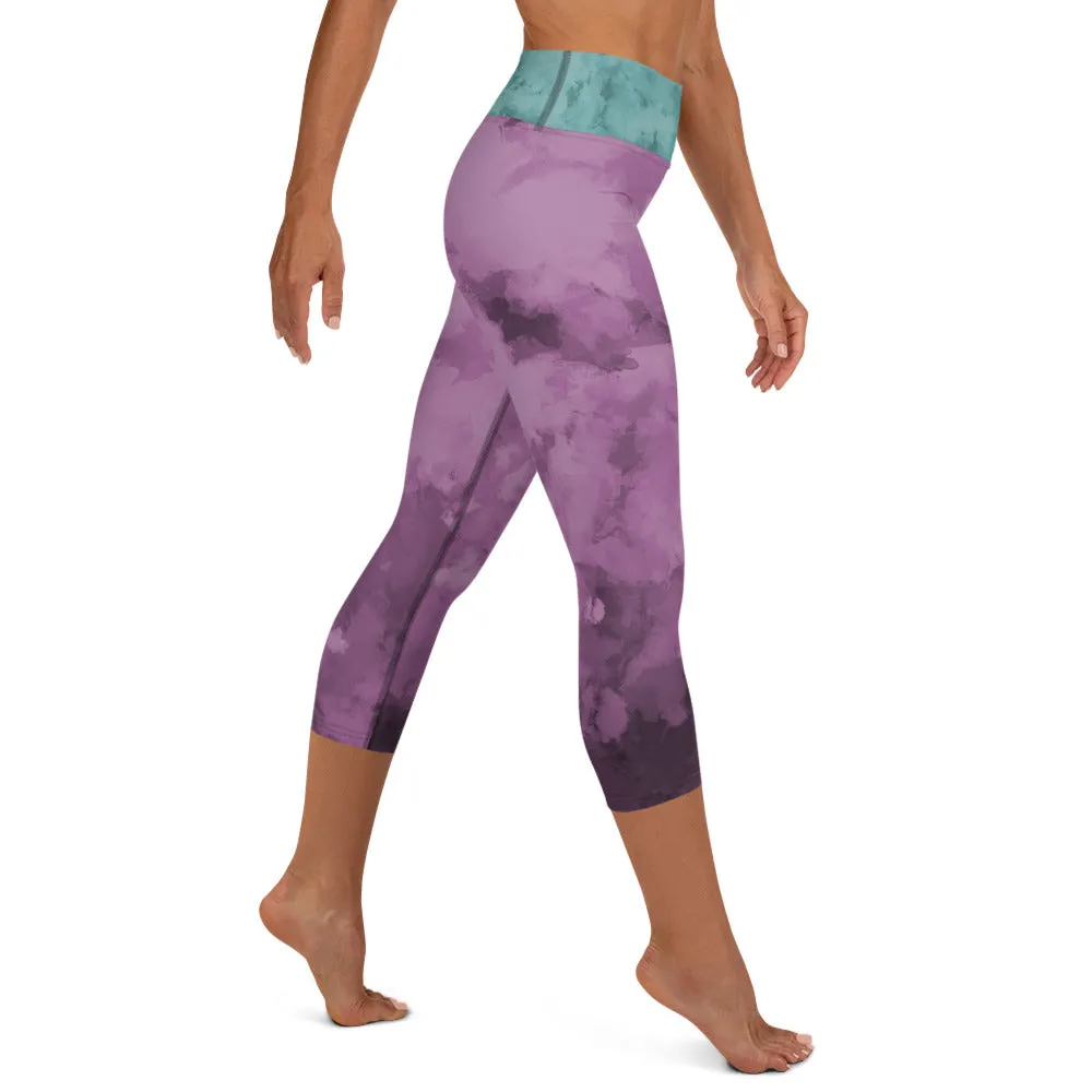Blue Abstract Yoga Capri Leggings, Patterned Women's Capris Tights-Made in USA/EU/MX