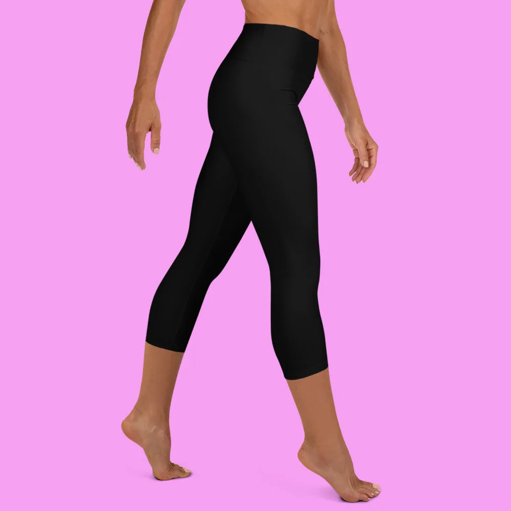 Bridesmaid Capri Leggings, Graphic Print Black Women's Yoga Capris Pants, Made in USA/ EU