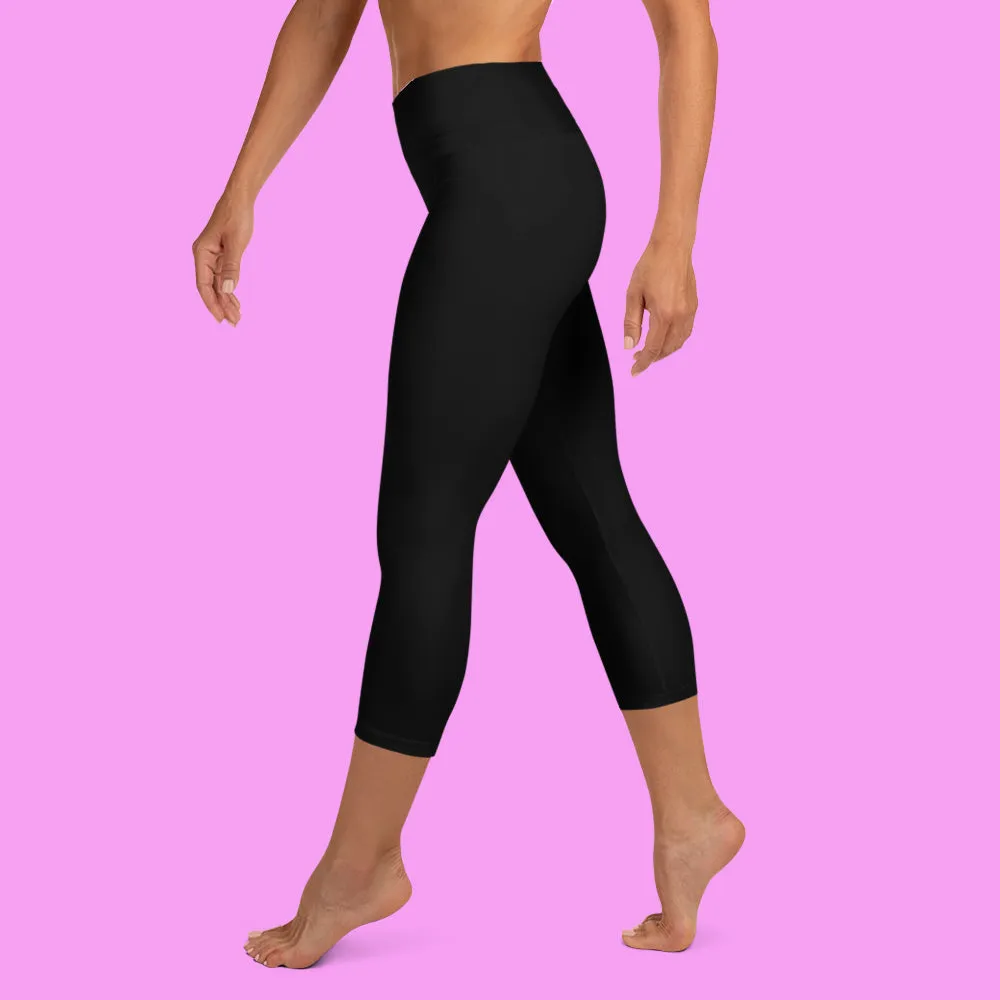 Bridesmaid Capri Leggings, Graphic Print Black Women's Yoga Capris Pants, Made in USA/ EU
