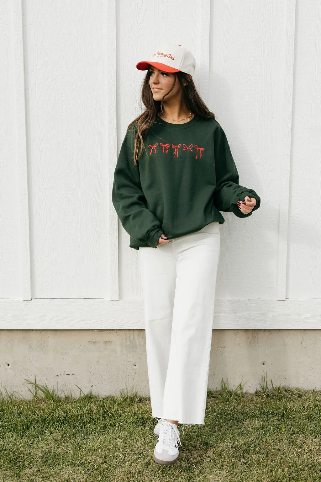 Christmas Bows Pullover-Pine