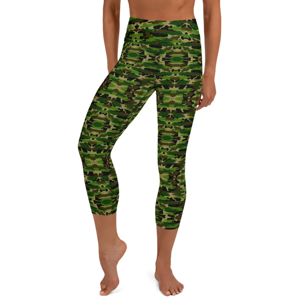 Green Camo Yoga Capri Leggings, Camouflage Military Print Women's Capris Tights-Made in USA/EU/MX